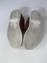 Load image into Gallery viewer, Janie and Jack Boat Shoes
