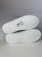 Load image into Gallery viewer, Hightop Velcro Sneakers
